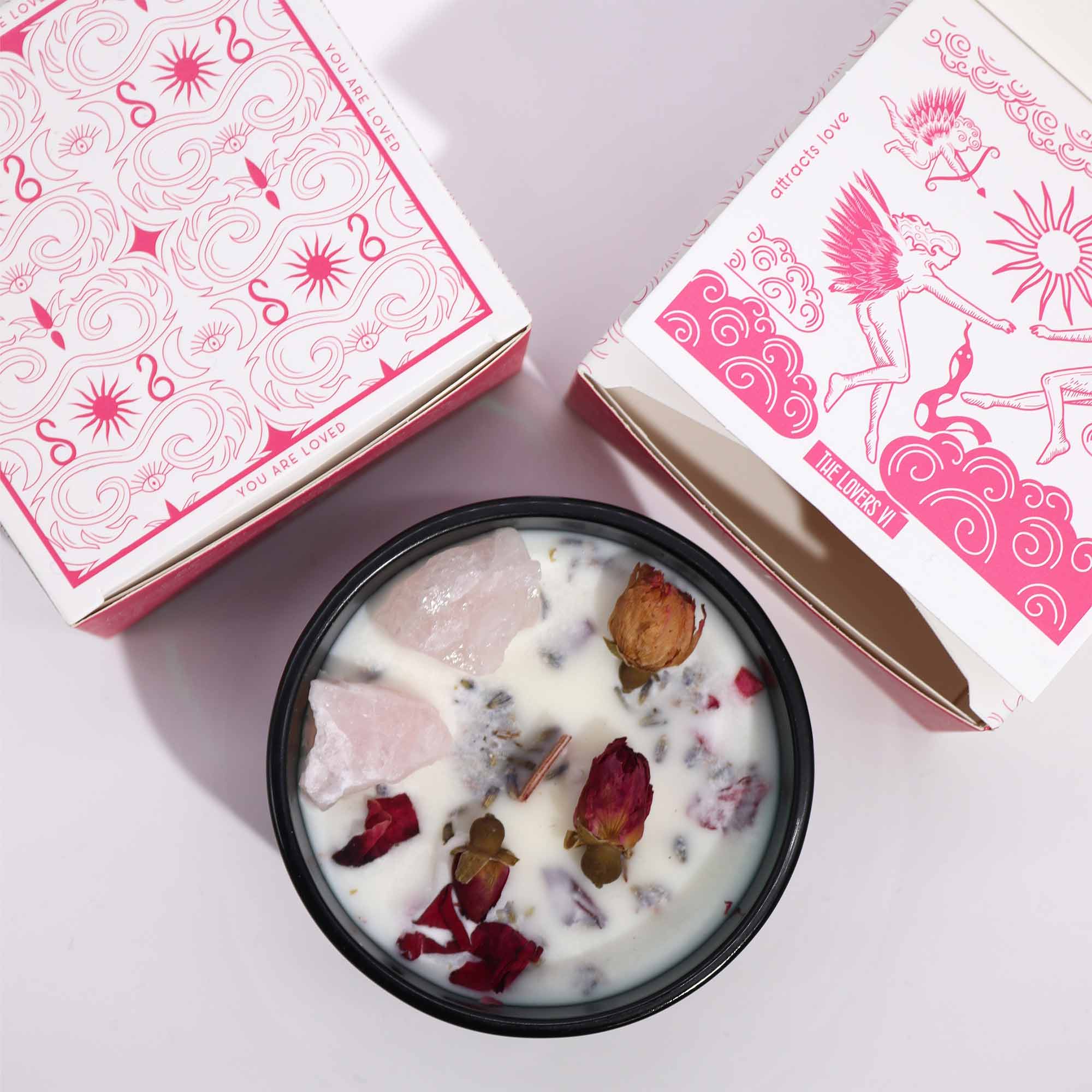 Vela Mágica con Flores y Gemas Hop Hare - Los Amantes Vela Mágica con Flores y Gemas Hop Hare - Los Amantes